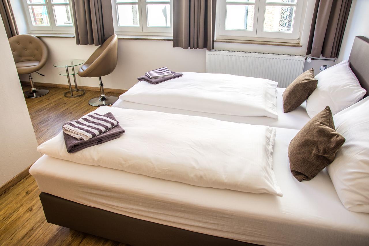 Hotel Gasthof Zur Post 森登霍斯特 外观 照片